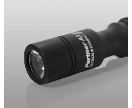 Мультифонарь Armytek Partner A1 XP-L Warm