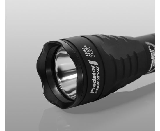 Фонарь Armytek Predator XP-E2 Red