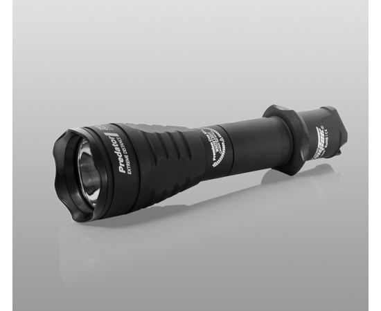Фонарь Armytek Predator XP-E2 Red