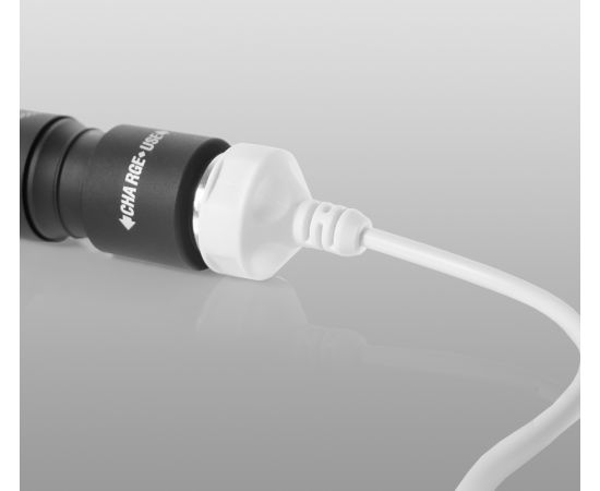 Мультифонарь Armytek Prime C1 Magnet USB XP-L White